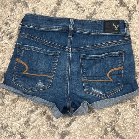 🍦American Eagle Distress Hi- Rise Shortie Shorts Sz 6 - Picture 6 of 8